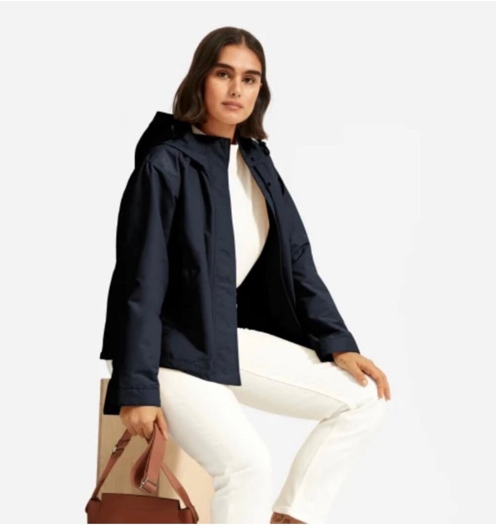 Everlane Renew Windbreaker jacket size XXS